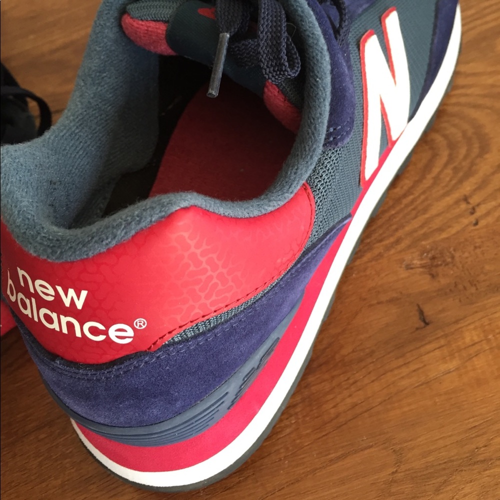 BNWT 😎 New Balance Mens Red White Blue size 12 - Picture 3 of 8